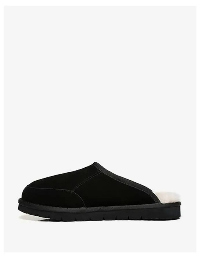 UGG Australian Shepherd Bred Cow Suede Slipper in Black