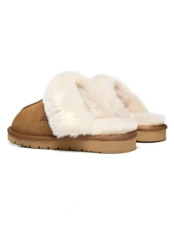 UGG Australian Shepherd Muffin Slipper in Chestnut