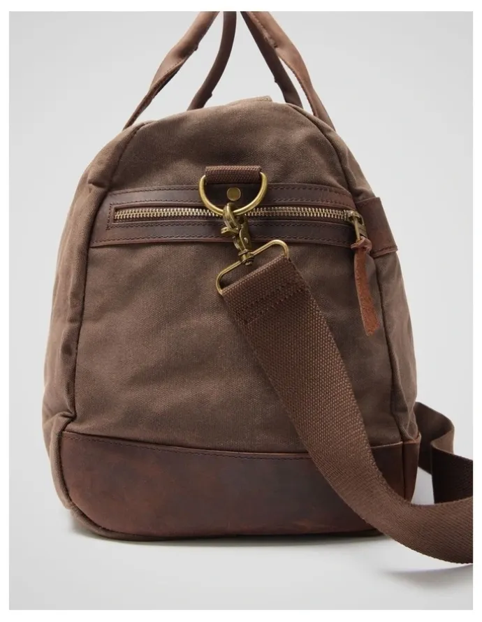 Unison Leo Weekender