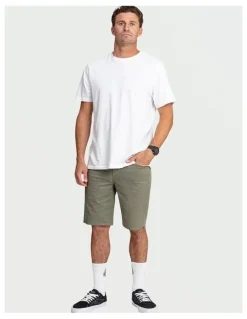 Volcom Solver Lite 5 Pocket Shorts 19 Inch in Black