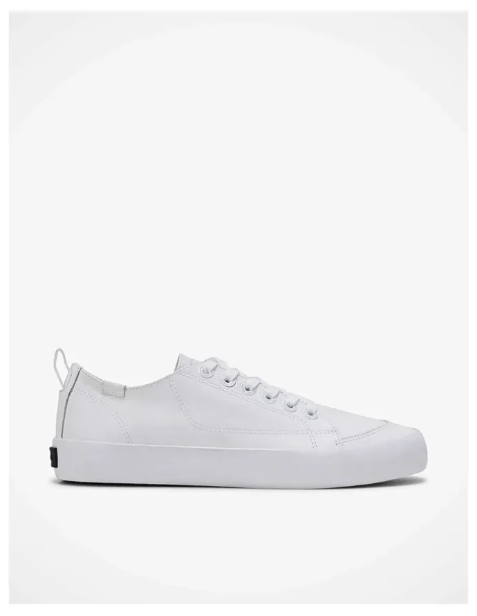 Volley Deuce Leather Sneakers in White