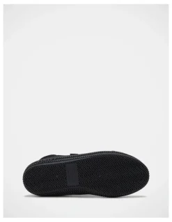 Volley Heritage Low Canvas Sneakers in Black