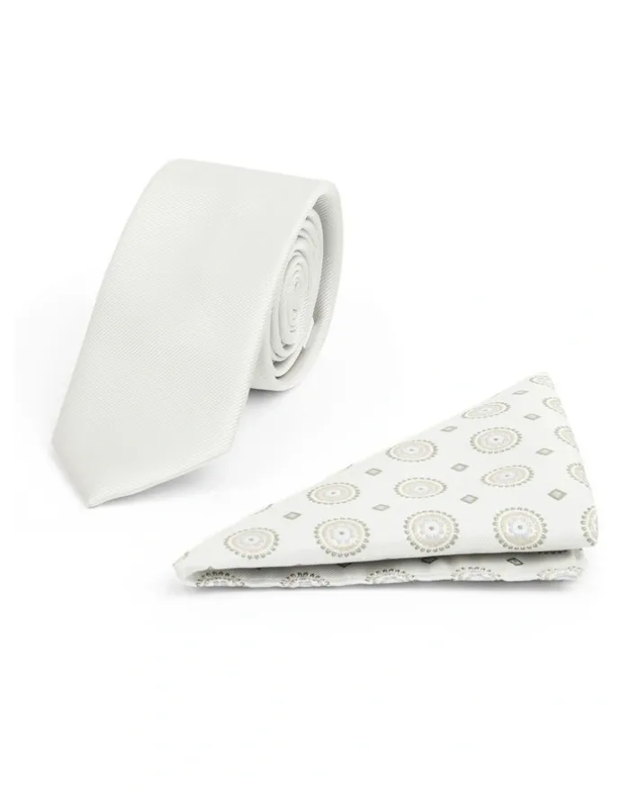 yd. Bari Tie And Pocket Square Set in Natural
