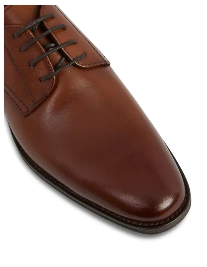 yd. Marble Leather Lace Up Dress Shoe in Tan