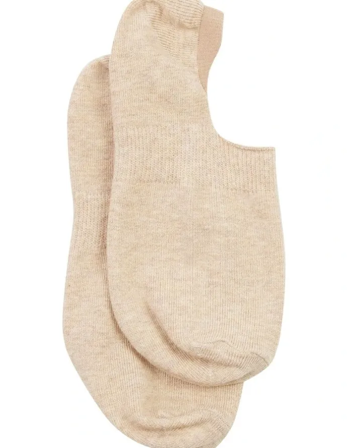 yd. No Show Socks in Natural