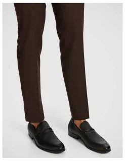 yd. Riccardo Textured Leather Loafer in Black