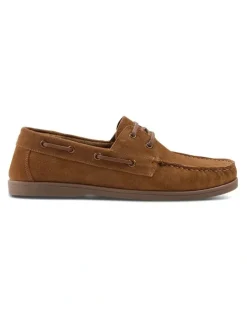 yd. Theo Suede Boat Shoe in Tan