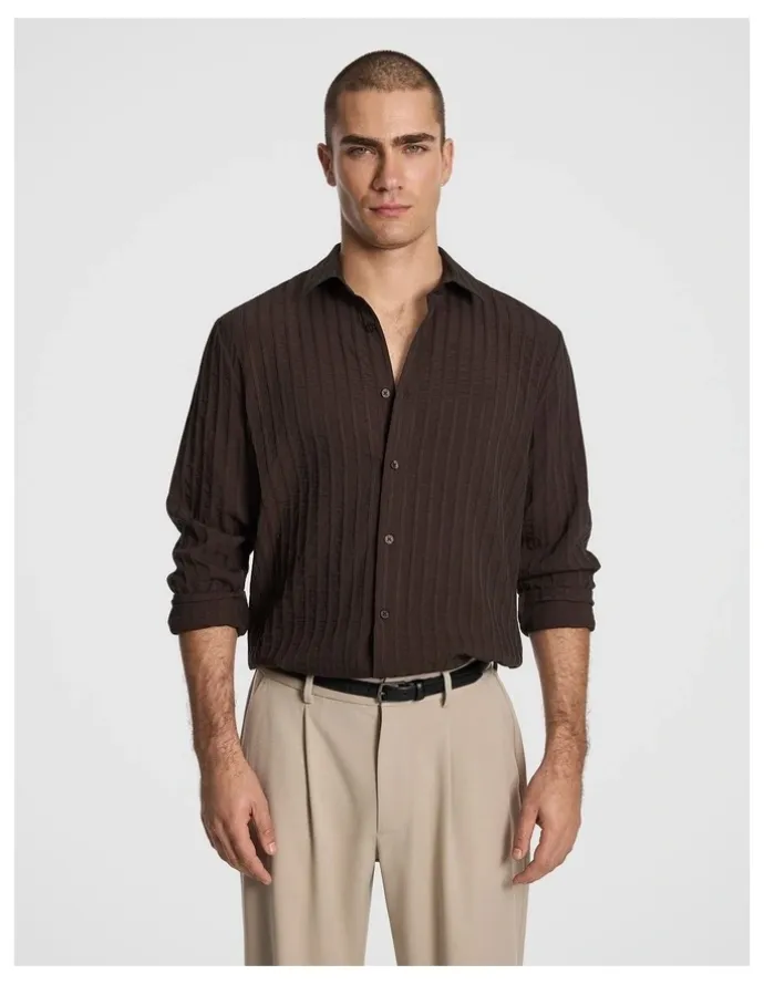 yd. Atlas Shirt in Chocolate