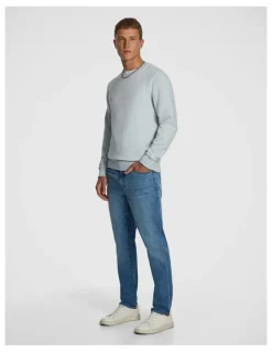 yd. Duke Slim Jean in Light Wash