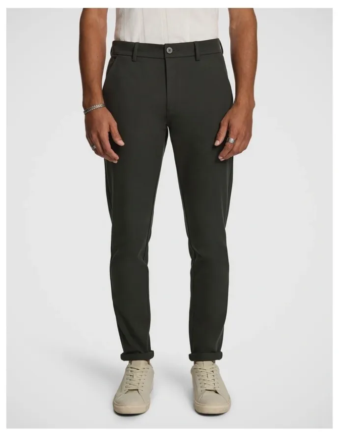 yd. Energy Hyper Stretch Skinny Chino in Green