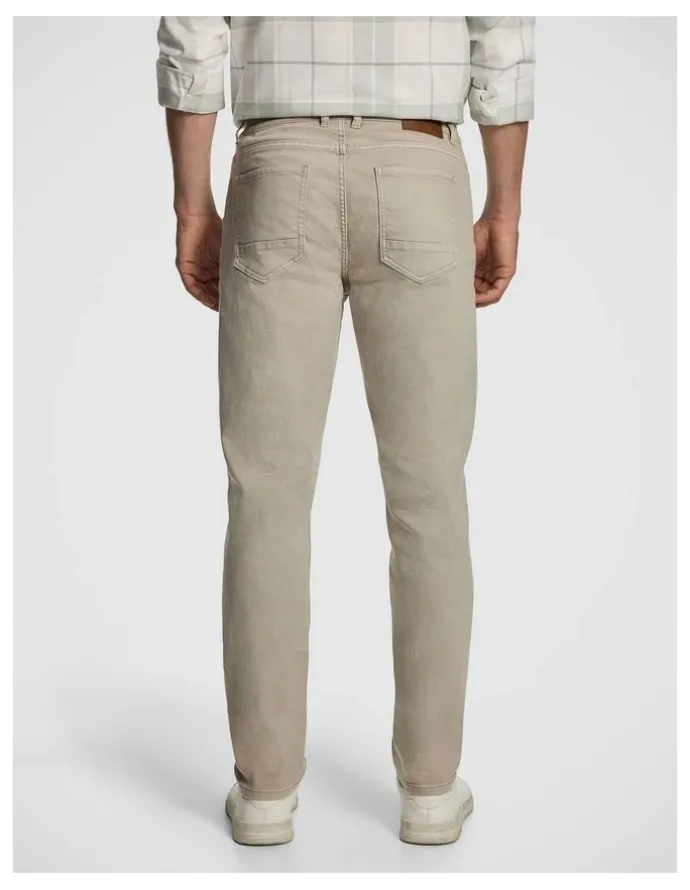 yd. Flint Slim Jean in Stone