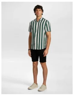 yd. Herston Chino Short in Black