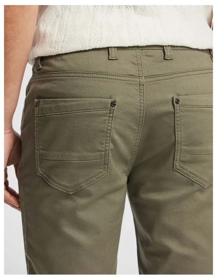 yd. Herston Chino Shorts in Khaki Green