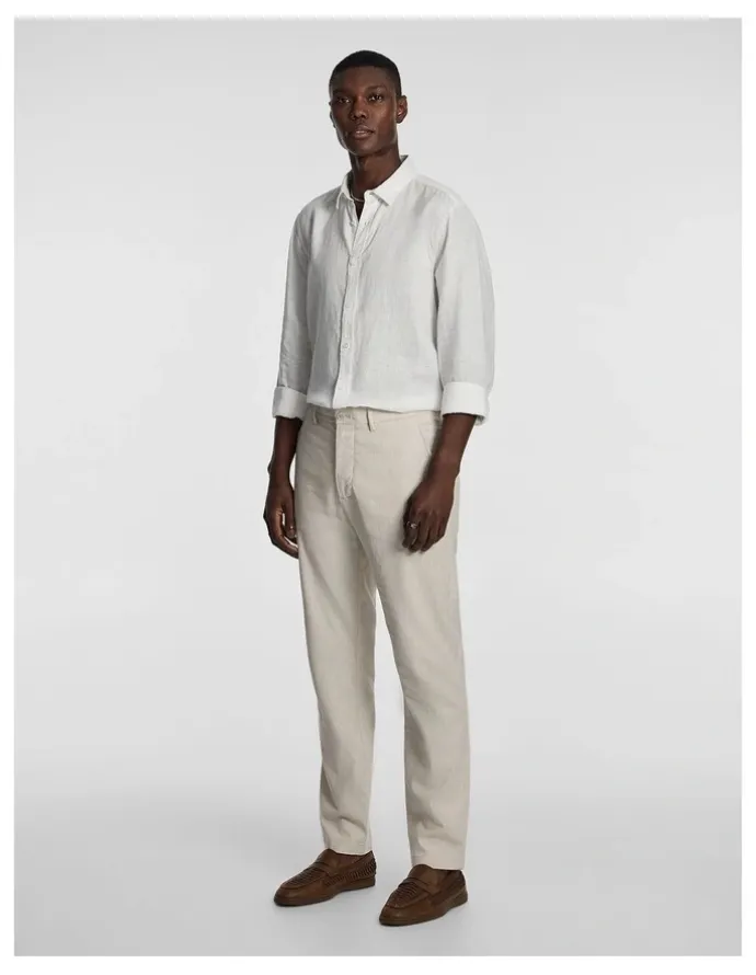yd. Huxley Linen Blend Chino in Cream