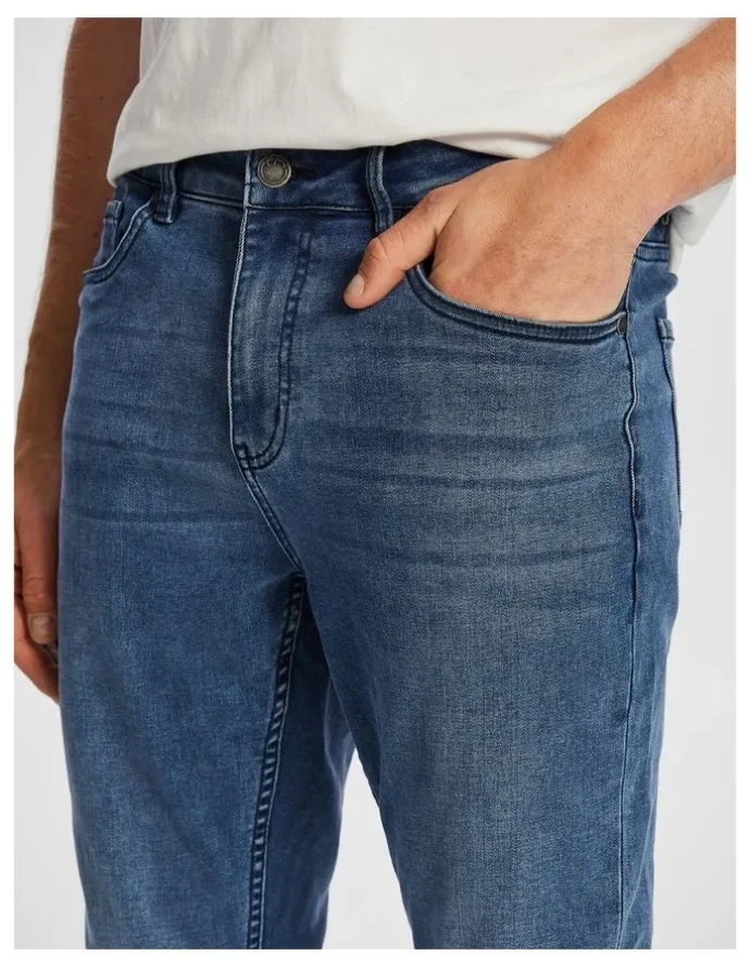 yd. Joni Slim Tapered Jean in Blue
