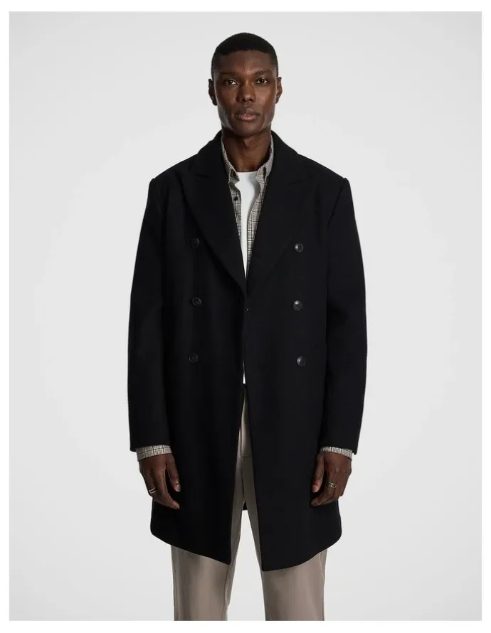 yd. Montana Db Coat in Black